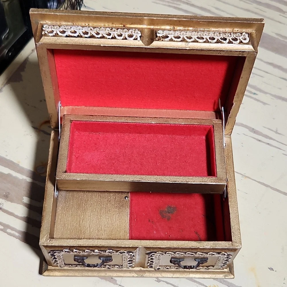 VINTAGE Wood Wind Up Music Jewelry Box Silky Print Antoine Watteau Foote…